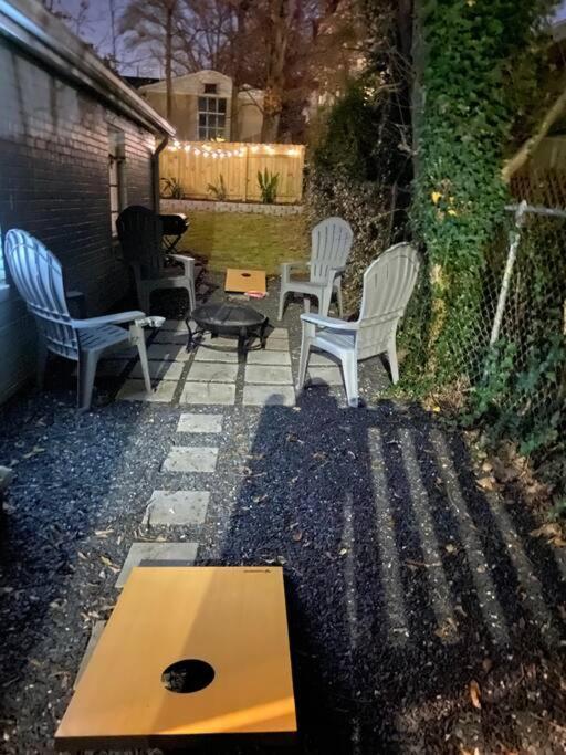 Вилла 5Min-Grant Park With Fenced Yard, Parking And Pet Friendly Атланта Экстерьер фото